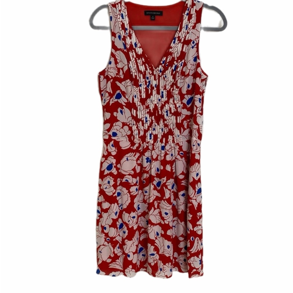 Banana Republic reddish orange, White,Blue Floral Pleated V-Neck Dress Size 2